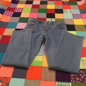 Relaxed boot cut Levi's 550 jeans